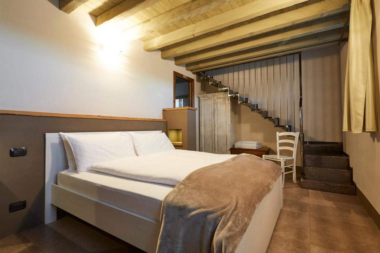 Agriturismo Alba Del Borgo Fidenza Kültér fotó