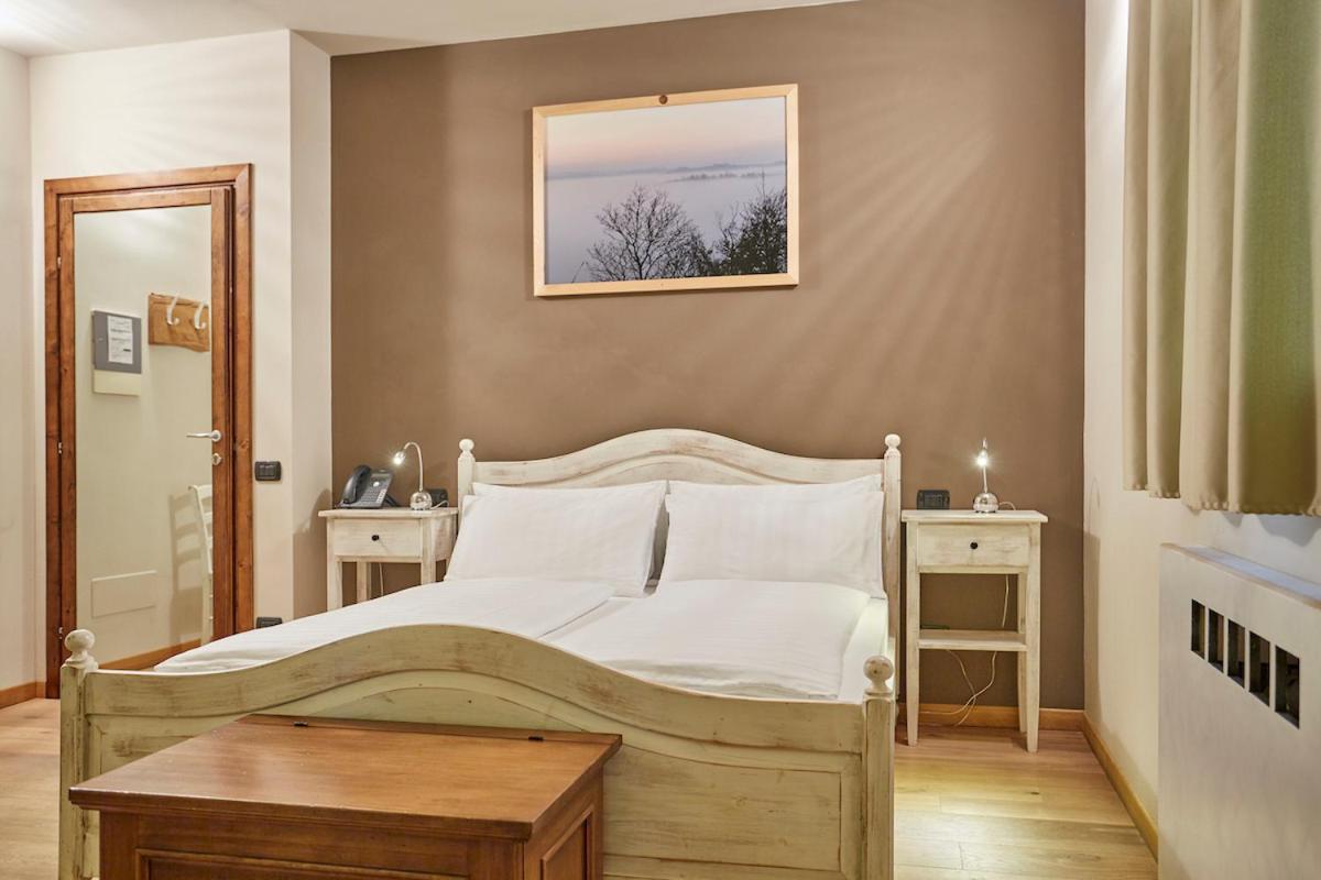 Agriturismo Alba Del Borgo Fidenza Kültér fotó