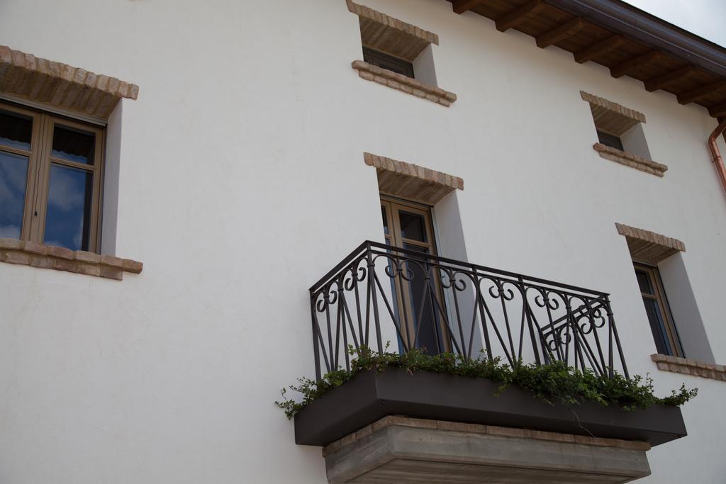 Agriturismo Alba Del Borgo Fidenza Szoba fotó