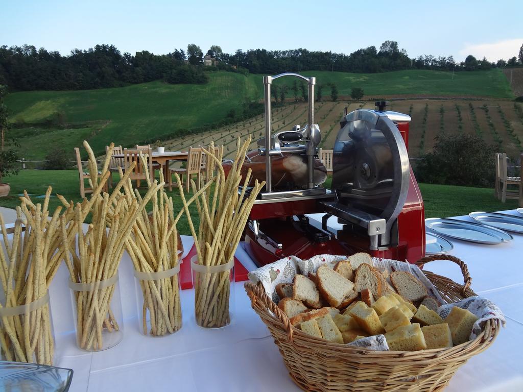 Agriturismo Alba Del Borgo Fidenza Kültér fotó